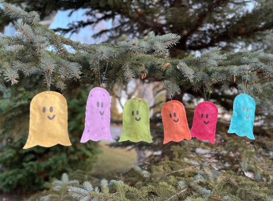 Quick And Easy Ghost Friends