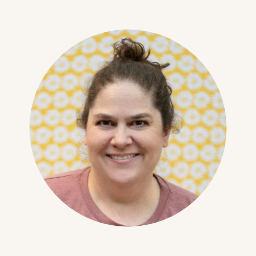 A headshot of Amanda Bauer